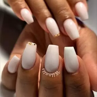 ongle blanc witnails
